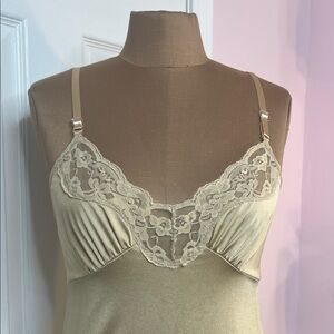 Nude Dress Slip Nylon Size 34 Secret Treasures